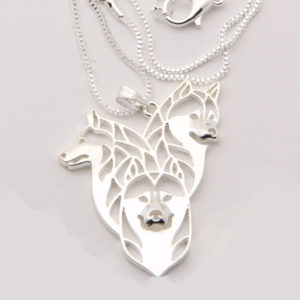 three huskies necklace